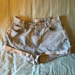 High-waisted Cut-off Shorts